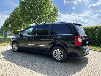Lancia Voyager 2.8 CrRD 131 kW Platinum - 6