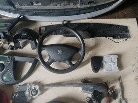 Peugeot 807 2.2 Hdi rok 2002 - 6