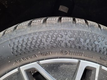 Continental- 205/55 R 17 H,zimní, 18 tis najeto - 6