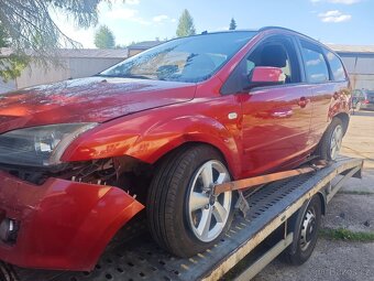 Ford Focus combi ll 1.6 74kW ND - 6
