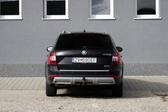 Škoda Octavia Combi SCOUT2.0 TDI DSG 4x4 135kw - 6
