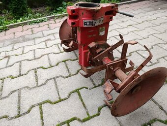 Prodám rotavátor s převodovkou k Tera Vari systém - 6