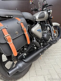 Royal Enfield Classic 350 Dark Gunmetal Grey - 6