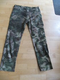 Maskovací kožené kalhoty. - 6