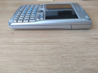NOKIA E61 - 6
