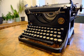 Starožitný psací stroj U.S. Mirsa Ideal - 6