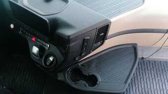 Mercedes-Benz Actros 5 low deck 1845 - 6