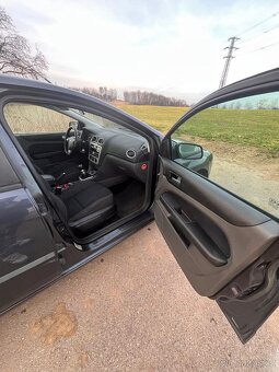 Ford Focus KOMBI 2.0 TDCi (100 kW), r.v. 2007 - 6