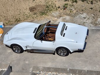 Prodám chevrolet corvette c3 - 6