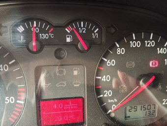 Prodám auto Volkswagen golf - 6