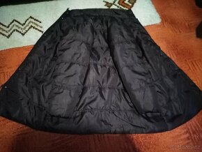 Dvě lehké zimní retro bundy - 6