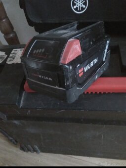 Vrtací kladivo Milwaukee V28HX - 6