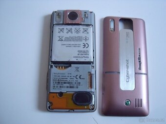 SE K770i (Pink) - 6