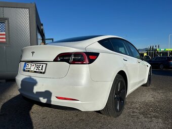 Tesla Model 3 2021 - 6