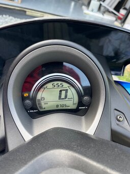 Yamaha nmax 125 - 6
