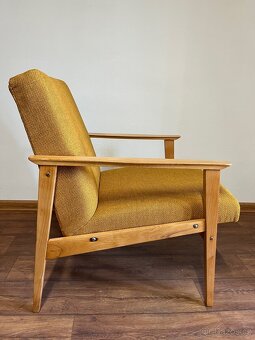 Křesla Ton po renovaci - 6