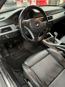 BMW 330d xDrive, 180Kw, RV 2011, najeto 293 XXX (facelift) - 6