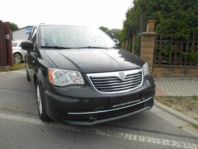 Chrysler Lancia Voyager 3,6 Navi Kůže 2012 - 6