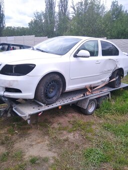 nd škoda octavia 2 2.0fsi 110kw černá zelená bílá 9598 957 - 6