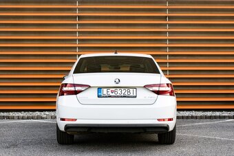 Škoda Superb 2.0 TDI 190k L&K DSG Top stav - 6