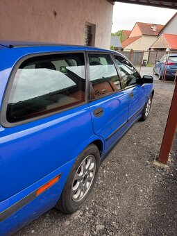 Volvo v40 - 6