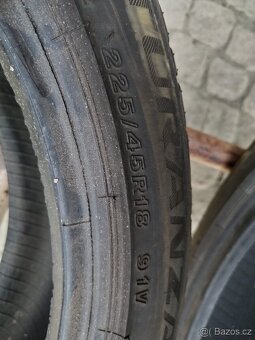 225/45/18 letní pneu BRIDGESTONE DUNLOP 225/45 R18 - 6