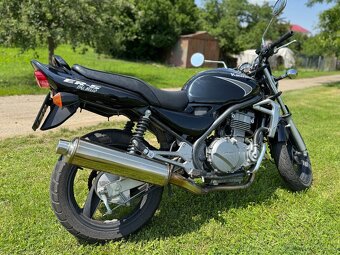Kawasaki ER5 - 6