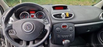 Renault Clio 1.6 Benzín (r. 2006) Automat - 6