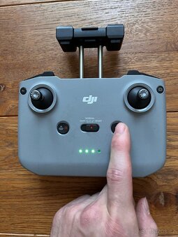 DJI ovladač k dronu - 6