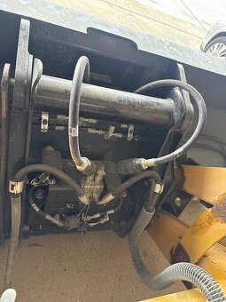 Caterpillar 432 / 2020 , 670 hodin traktor bagr - 6