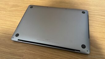 Apple MacBook Pro 13,3" 2020, i7, 32GB RAM, 1TB SSD - 6