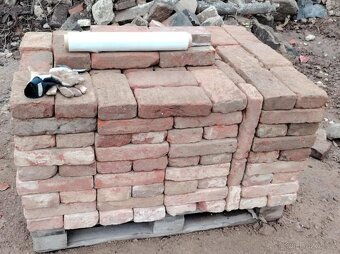 Cihla, cihly pálené, očištěné, 5,-/ks - 6