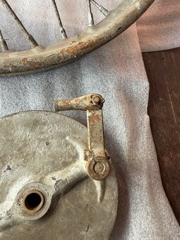 DKW - Kompletní kolo s osou MZAG - 6