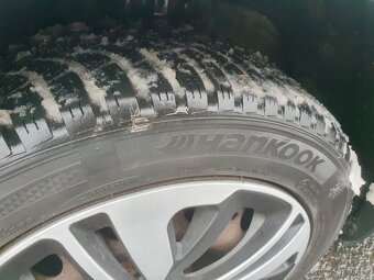 Škoda Fabia 2 1.6 16 v benzin 2009  top stav - 6