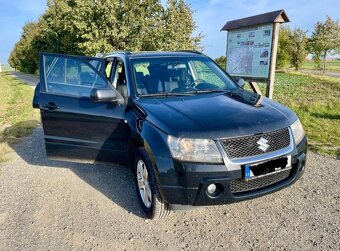 Suzuki Grand Vitara 2.0 103kw - 6