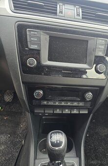 Škoda Rapid Spaceback SB 1.2 TSI 90k Ambition, POJAZDNE - 6