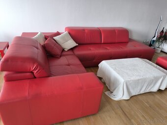 Kožená sedačka s taburetem - 6