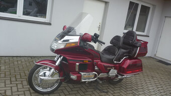 Honda GL 1500 Gold Wing SE - 6