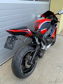 Honda CBR 1000 RR Fireblade - 6