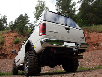 Dodge RAM 5.9Cummins Diesel 4x4 Pickup - 6