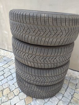 PIRELLI SCORPION WINTER 275/55 R20 - 6