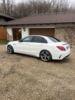 Mercedes Benz C250 4matic 150kw model 2015 - 6