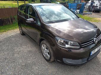VW Touran 1.6 tdi DSG - 6