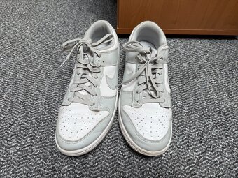Boty NIKE DUNK LOW grey/white vel. 44 - 6