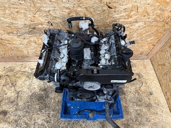 HOLÝ MOTOR 3.0 TDI 176KW CASA - 6