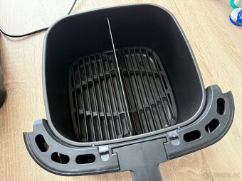 Horkovzdušná fritéza Tefal - 6