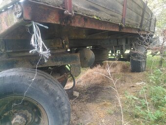 Traktorový vlek 9 tun - 6