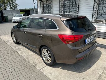 Kia Ceed 1.6 CRDI kombi 2014 - 6