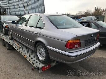Prodám náhradní díly z e39 535i 540i Vanos i bezvanos - 6