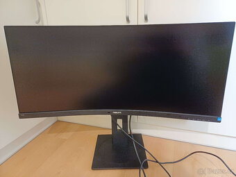 Monitor Philips 342B1C - 6